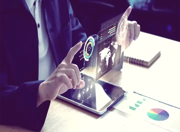 What is Tableau and its features?